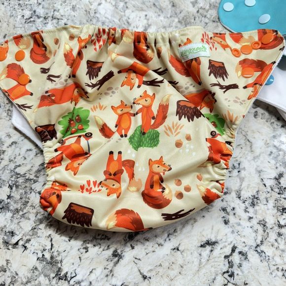 Wegreeco Cloth Diapers 6 Diapers 6 Inserts - Picture 8 of 13